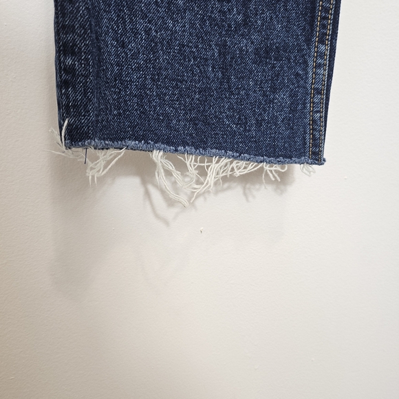 GRLFRND  TATUM Dark Blue Cropped Jeans Size 27. - Picture 13 of 15